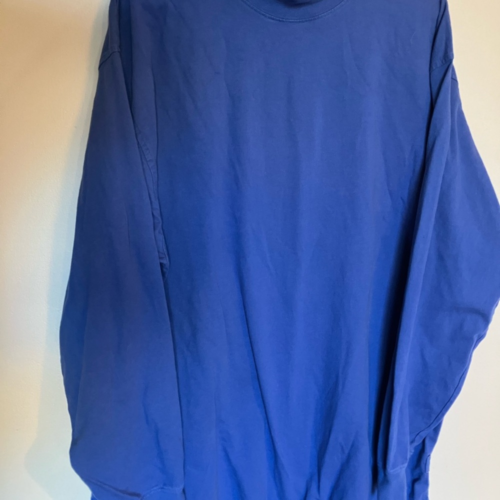 Duluth long sleeve turtle neck shirt